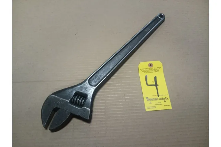 Used _UNKNOWN_ _UNKNOWN_ Wrenches Ohio US | Thompson Auctioneers #1547358