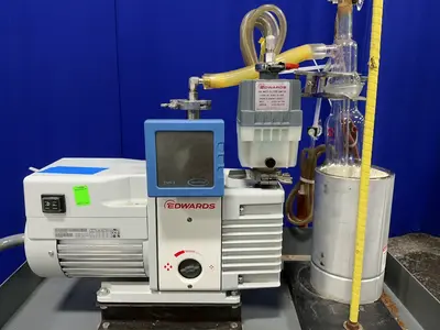 Used EDWARDS RV3 Pumps Ohio US | HGR 24 #1427523