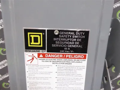 Square D D222N Heavy Duty Fusible Safety Switch 60 Amps 240V 2 Pole Used