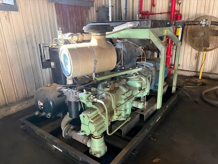 Used 2014 _UNKNOWN_ _UNKNOWN_ Rotary Screw & Sliding Vane Air Compressors Ohio US | Myron Bowling Auctioneers Inc #1504549