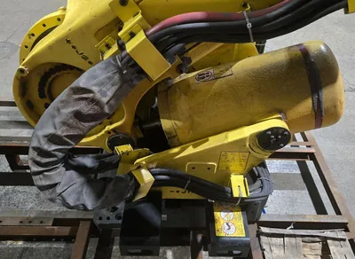 Used 2016 FANUC R-2000IB/210F + R30IB Robots Michigan US | iGAM Industrial Marketplace #1144018