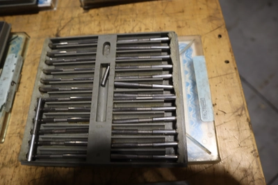 Used GENERIC GENERIC Lab Inspection Minnesota US | Machinesused.com #1404063