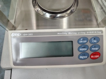 Used _UNKNOWN_ _UNKNOWN_ Balances California US | Biotech Equipment Sales #1547449