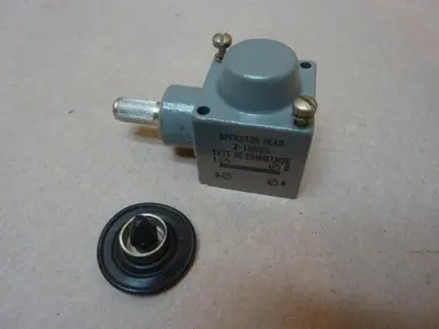 NEW ALLEN BRADLEY Z-16065