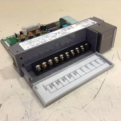 USED ALLEN BRADLEY 1746-OW4 SER A