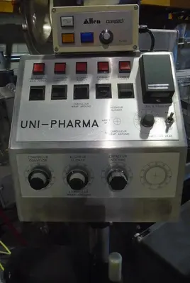 Used CLI Pressure Sensitive Wraparound Bottle Labeler Model UNI-300