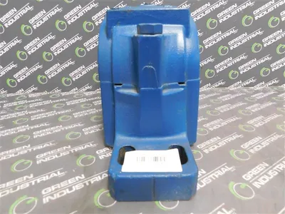 SKF FSAF 217 Pillow Block Bearing Housing 3.938/3.188 in Bore Internal Rust Used