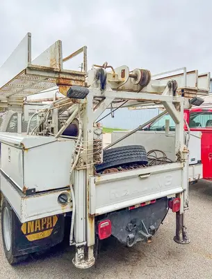 Used 1999 SMEAL 5T PUMP HOIST RIG Service & Utility Trucks California US | East West Machinery & Drilling #1417975