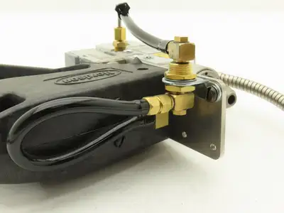 Nordson 234897 FP200 EX Hot Melt Glue Dispenser Applicator Gun w/Hose 240V