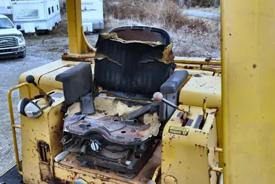 Used 1985 DEERE 750 LGP Bulldozers Pennsylvania US | Proxy Equipment #1378146