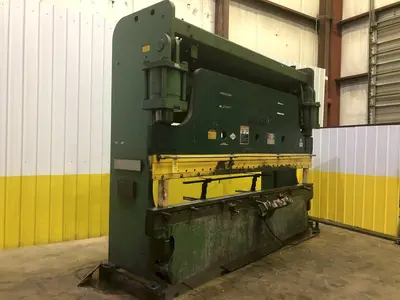 USED CINCINNATI INC 230CB12