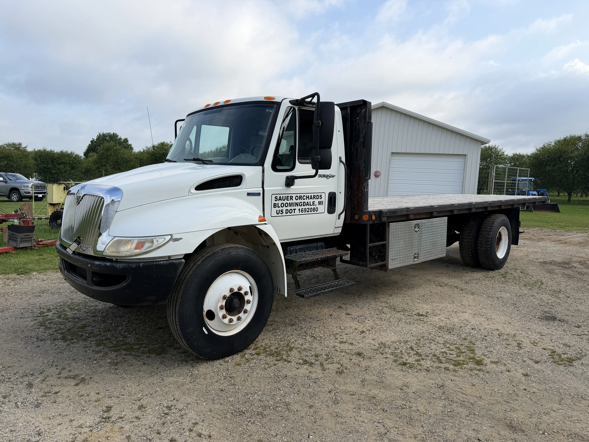 Used 2008 INTERNATIONAL 4300 SINGLE AXLE FLATBED TRUCK Flatbed Trucks Michigan US | Miedema Asset Management Group #1287637
