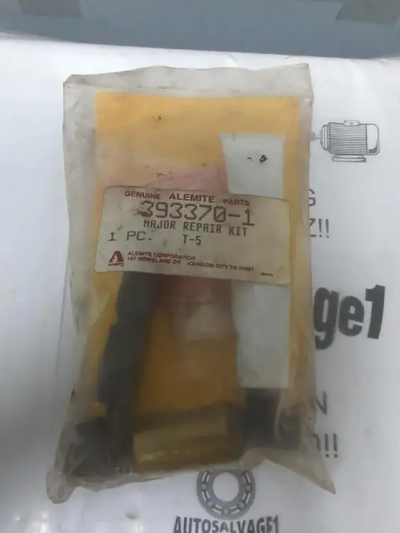 New | in-Stock ALEMITE 393370-1 Misc Electrical & Power Parts | Surplus Asset Holdings #1218304