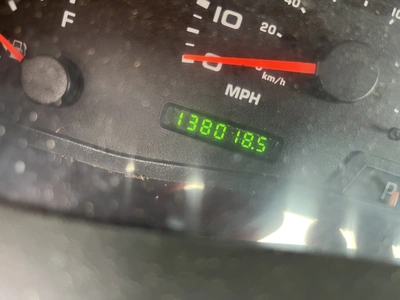 USED 2002 FORD F-350