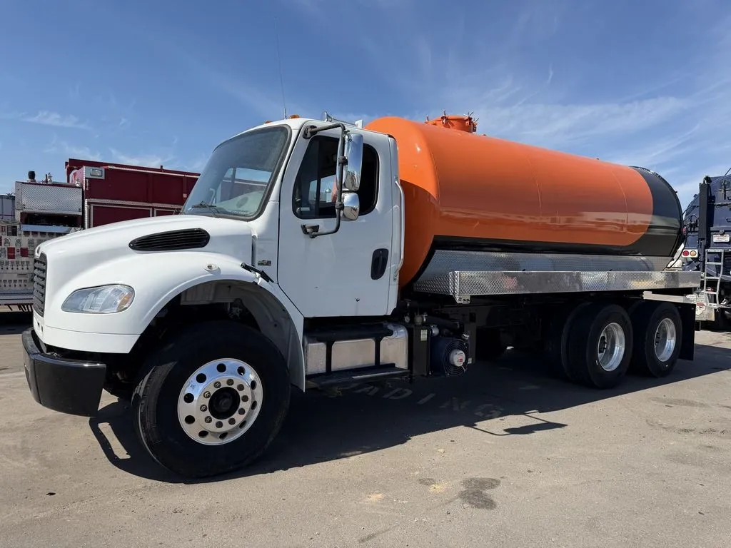 Used 2016 FREIGHTLINER US TANKS 4,000 Vacuum Truck Minnesota US | Carco Truck & Equipment #1513976