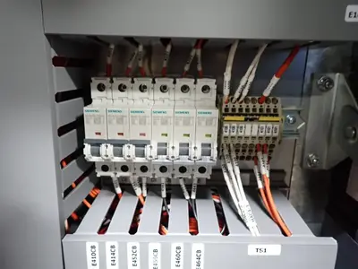 Control Cabinet  - Ecs-5100-tt