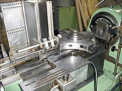 0623-140 Muller Model R2-HA Rotary Swager Swaging Machine .65″ Capacity