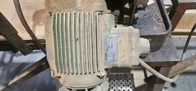 USED BROBO SUPER 300