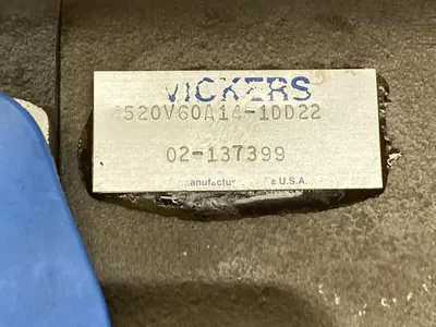 USED VICKERS 02-137399