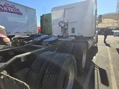 USED 2022 PETERBILT 567
