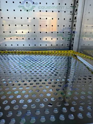 USED CARON 7401-33-1 CO2 REACH IN HUMIDITY INCUBATOR 115V, 60°C, 33 CU, FT.