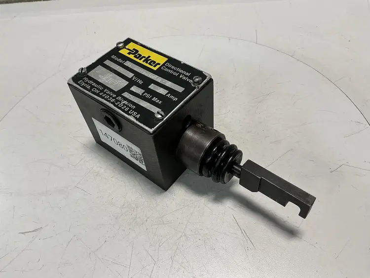 Used PARKER D3T1H21X4544 Valves/Fittings Michigan US | Ideal Machinery #693143