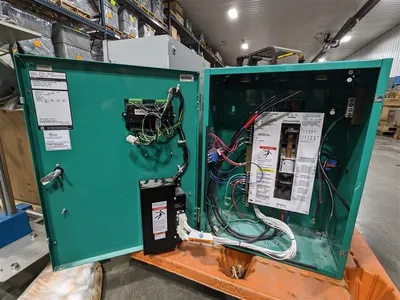 125 Amp Cummins OTECA-1601109 PowerCommand Automatic Transfer Switch Used
