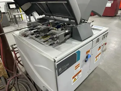 2017 FLOW MACH 500 Waterjet Cutters | Lion Machinery (5)