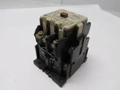 Fuji Electric SC-1N (35) Z531 Magnetic Contactor