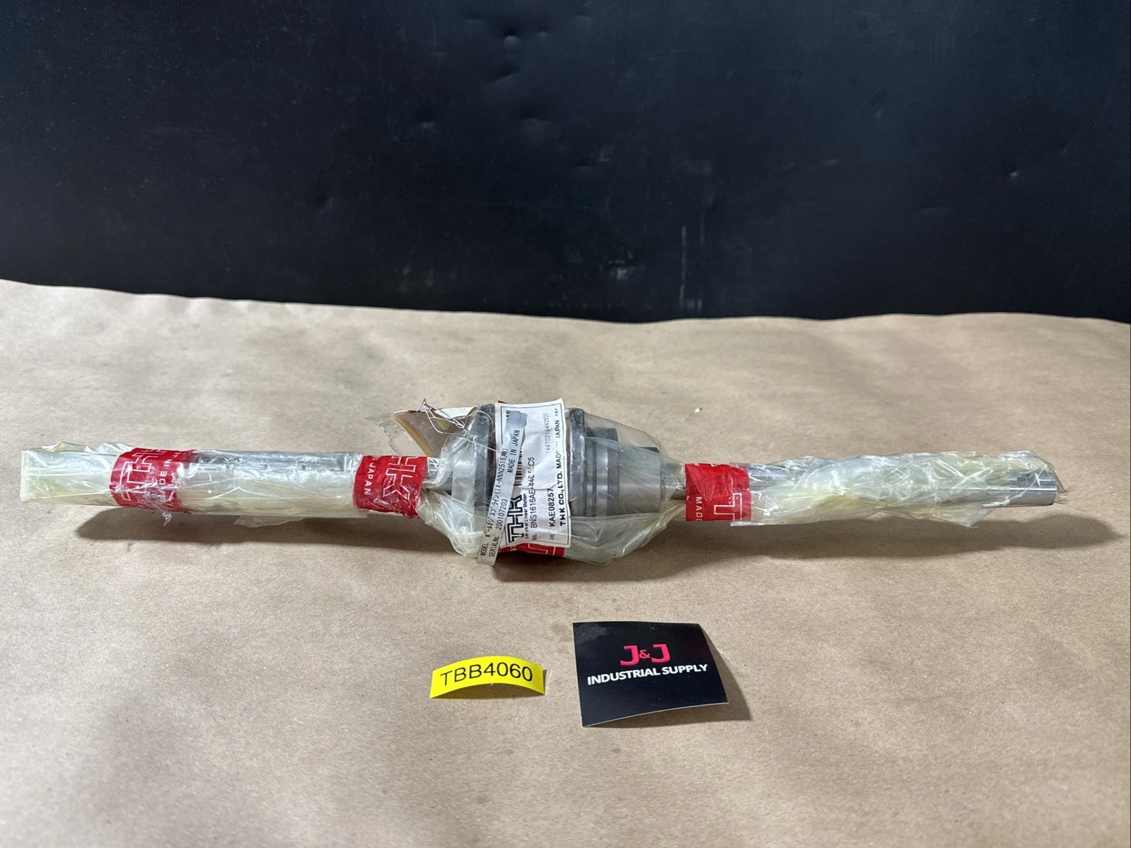 NEW THK BNS1616AE+448.5LC5