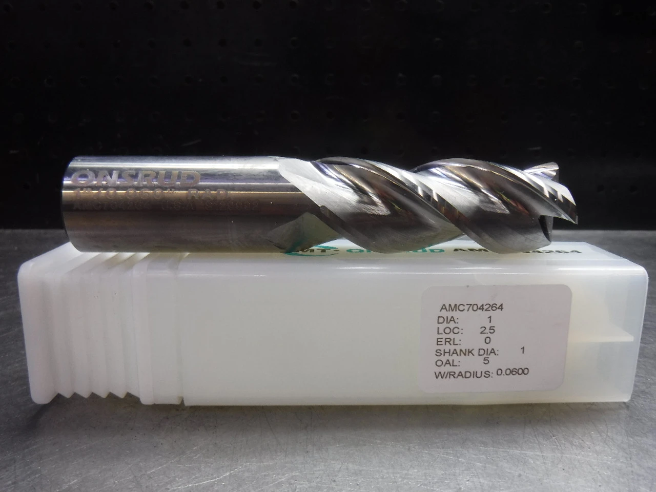LMT Onsrud 1" Solid Carbide Endmill 3 Flute AMC704264 (LOC1327B)