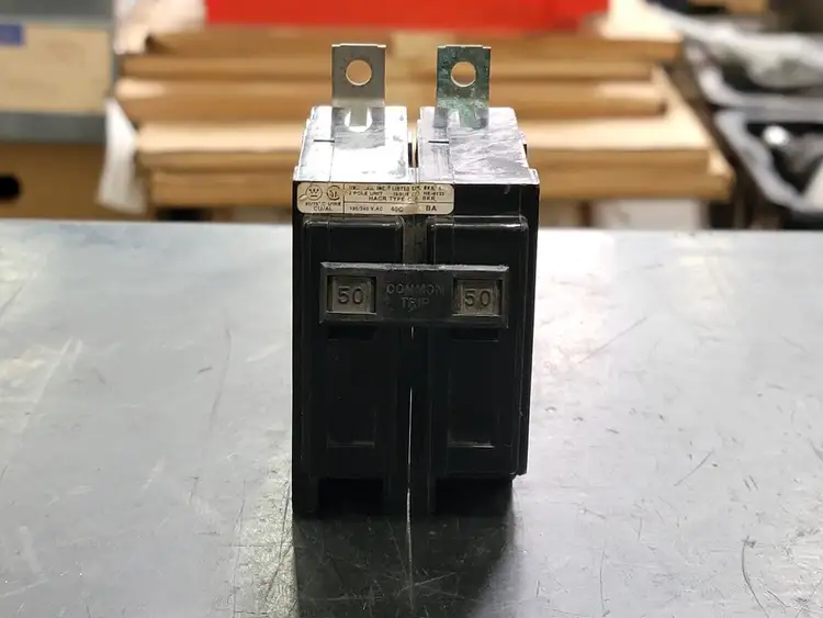 Used WESTINGHOUSE BA250 Switchgears British Columbia CA | Lenmark #241648