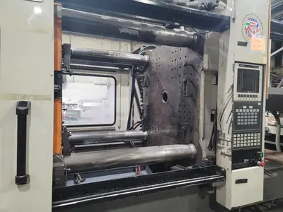 USED CINCINNATI MILACRON VH 400