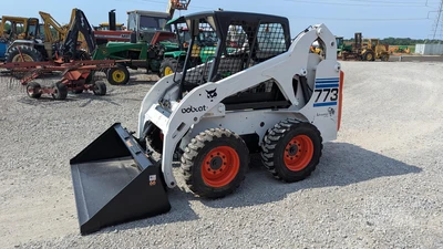USED 1999 BOBCAT 773G