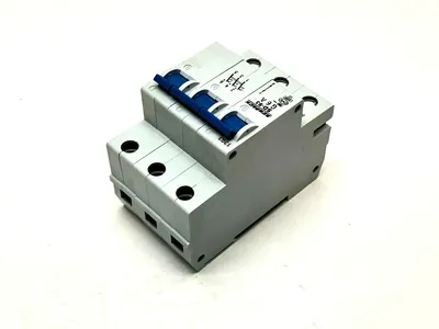USED SCHRACK MINIATURE CIRCUIT BREAKER