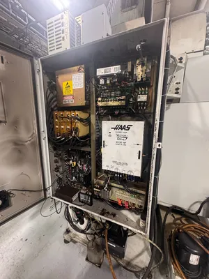 2001 HAAS VF-5 Vertical Machining Centers | ESS Industrial Equipment Sales (9)