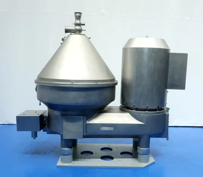 Westfalia MSE 500-01-177 warm milk/whey skimmer, 316SS.