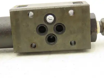 Used NACHI _UNKNOWN_ Valves/Fittings Indiana US | Arrow Industrial #1412069