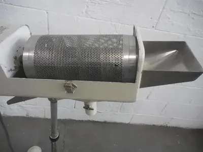 MANESTY MODEL 25 S/S TABLET DEDUSTER