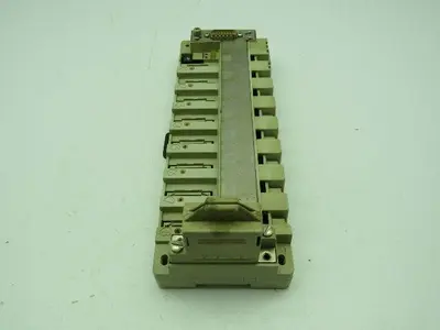 Siemens 6FC5111-0CA73-0AA1 PLC 8 Slot Chassis Backplane Rack Version C