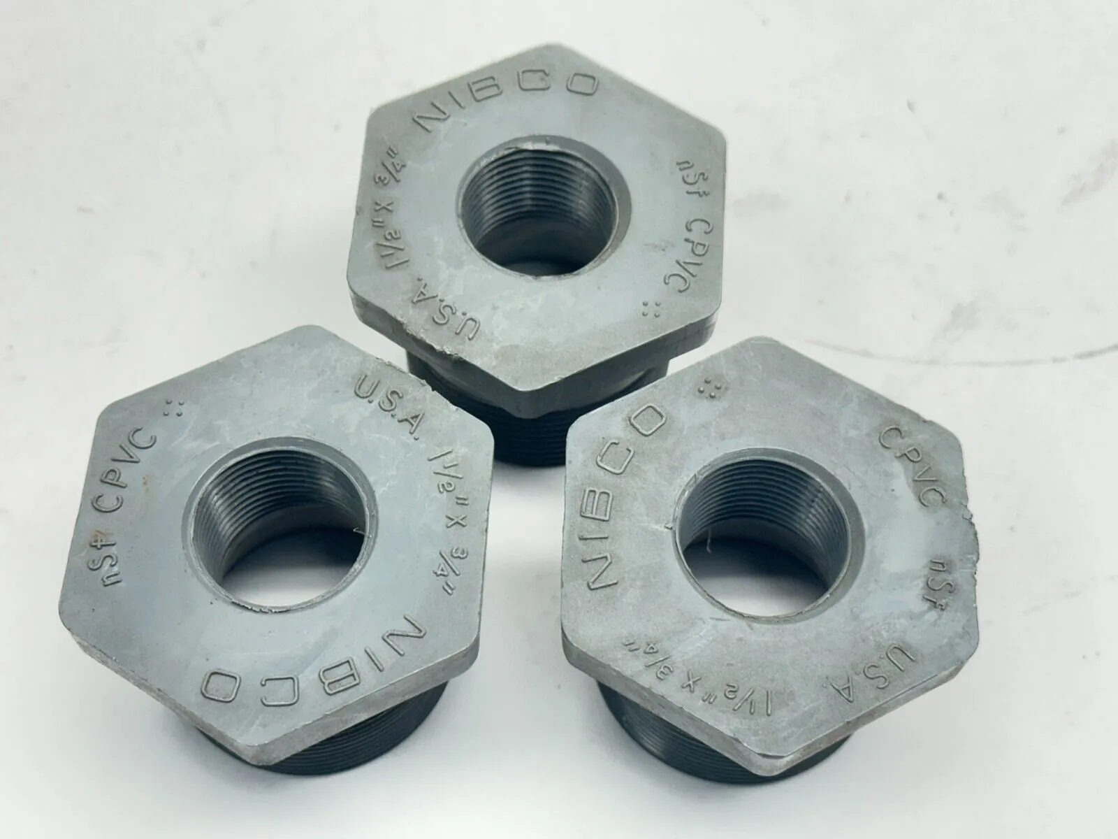 CB13550, 511834 | Nibco 511834 1-1/2 x 3/4" Reducer Bushing CPVC MPT x FPT CB13550 LOT OF 3 - Used