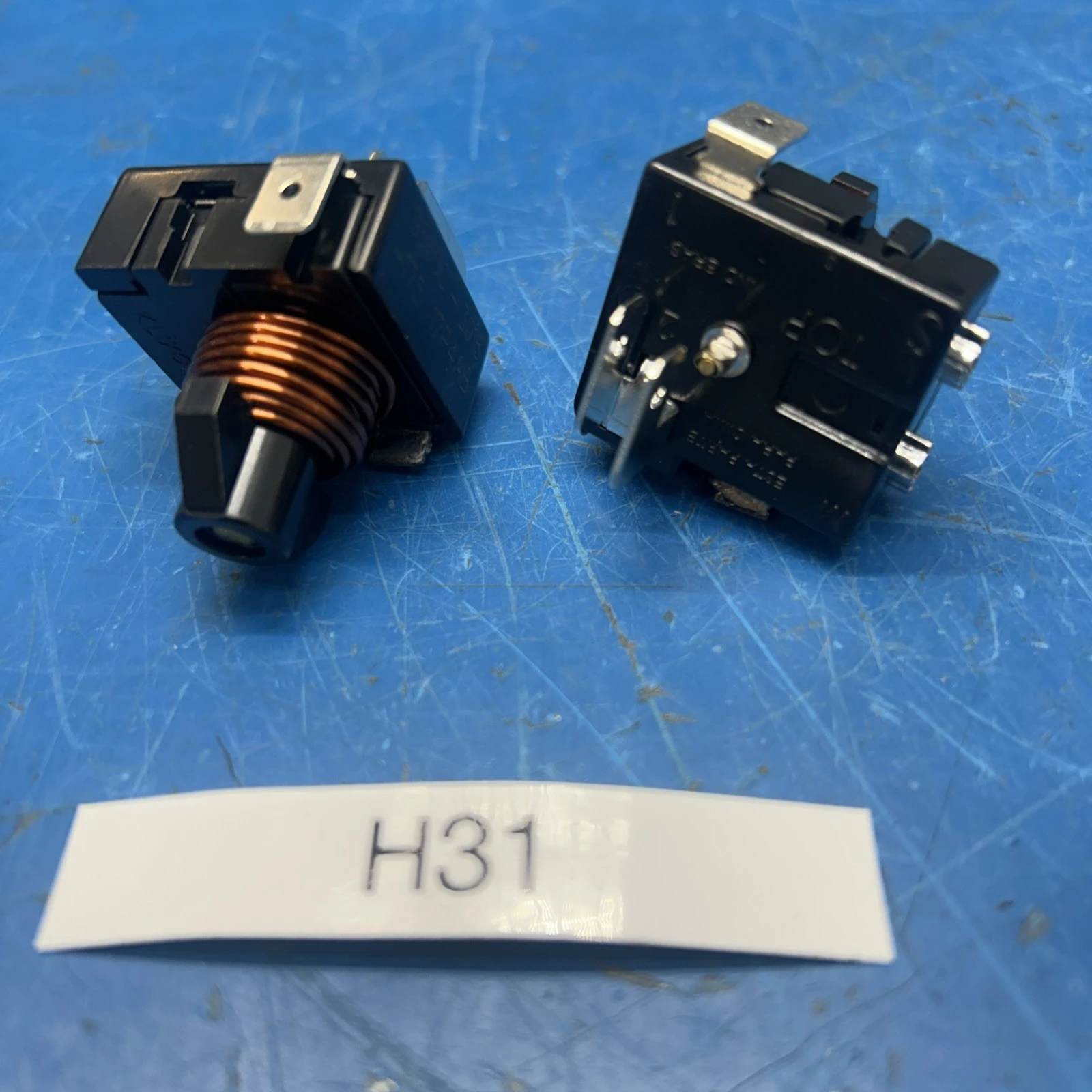 NEW Esta 9660C