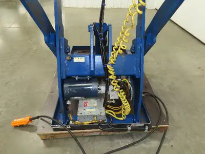 Used VESTIL _UNKNOWN_ Misc Lifts Indiana US | Arrow Industrial #1412088