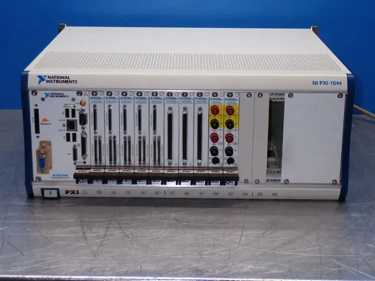 Used NATIONAL INSTRUMENTS NI PXI1044 VXI/PXI/PCI Ohio US | HGR 24 #1096808