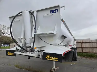 USED 1985 RELIANCE 28FT