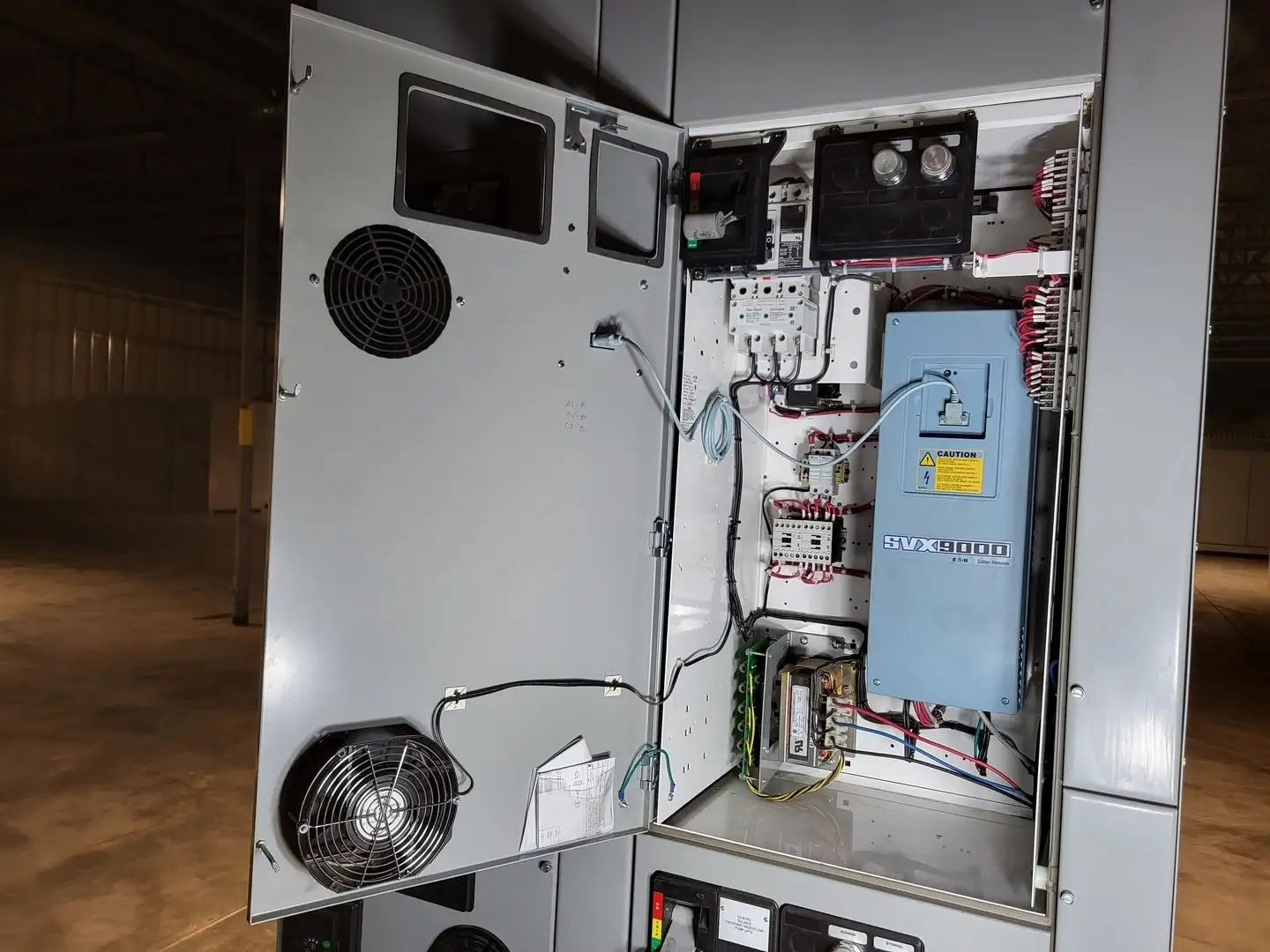 Used EATON SVX020A1-5A4N1 Switchgears British Columbia CA | Lenmark #240175