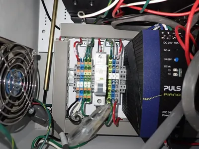 USED SICK 2099381