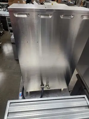 Used Fetco Used FETCO CBS-2042E Extractor Commercial Coffee Brewer Machine 120/208-240V Coffee Equipment Illinois US | Falcon Restaurant Supply #1376608