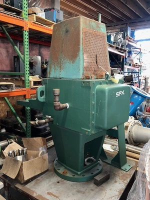 SPX Top Mount Agitator Model 86C30 Ratio 17.4 Rated 30 HP