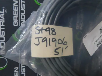 USED FLUID COMPONENTS INTL ST98-23MT01E0CD0